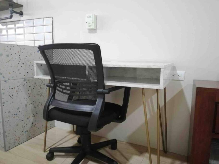 Mandy Loft -40mb Wifi -8 Miles From La Fortuna Apartment